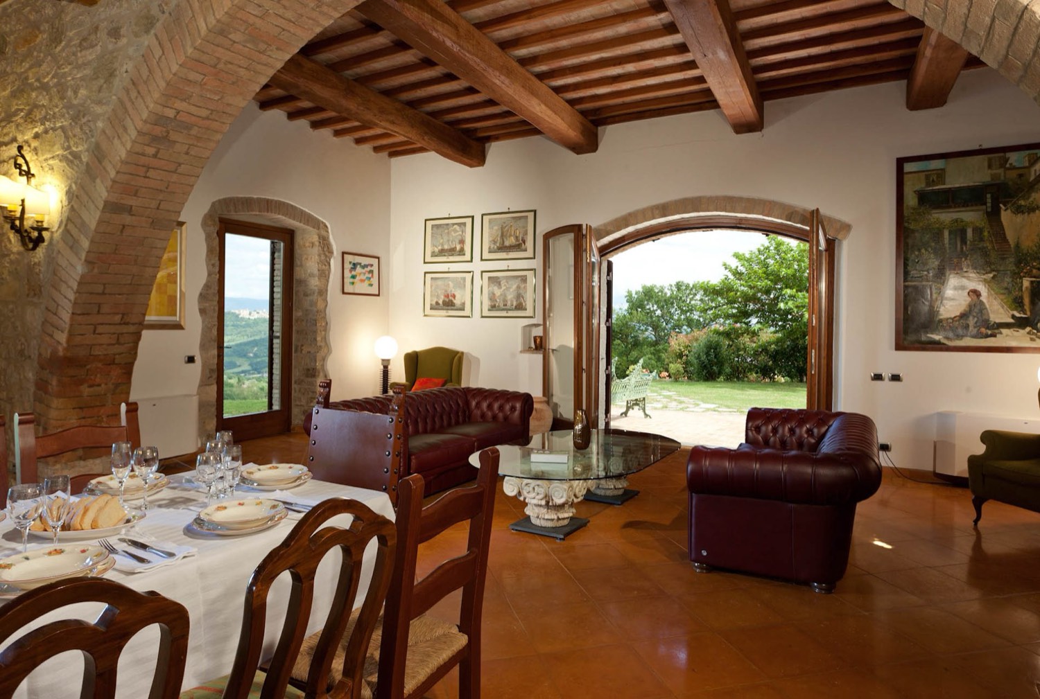 The Greater Villa — Living room