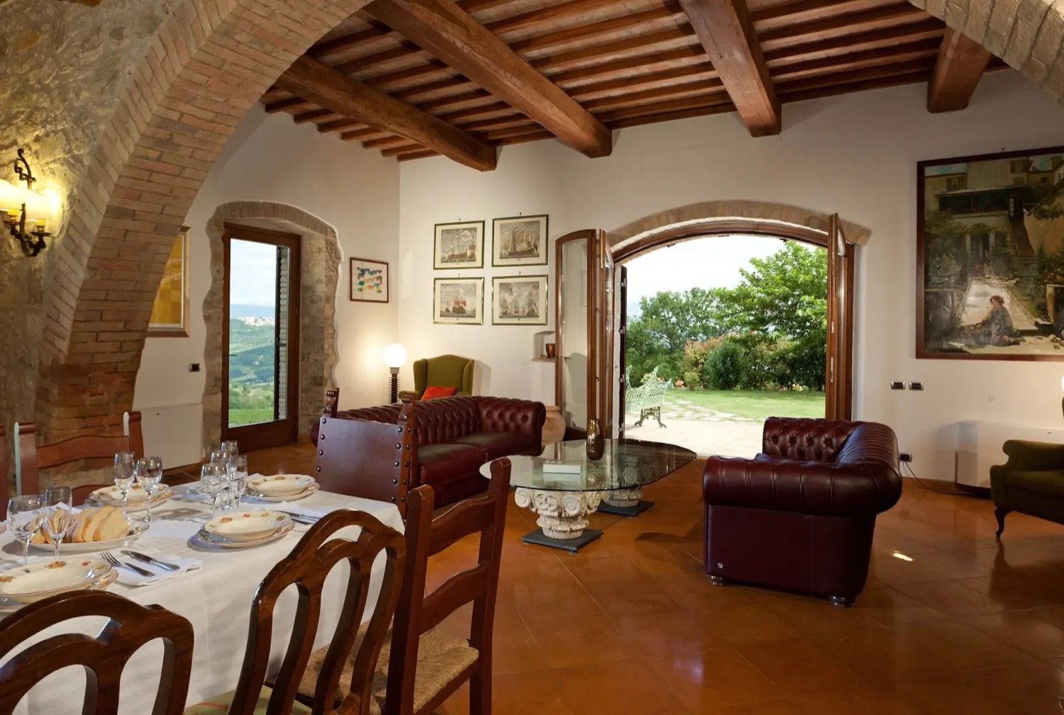 The Greater Villa — Living room