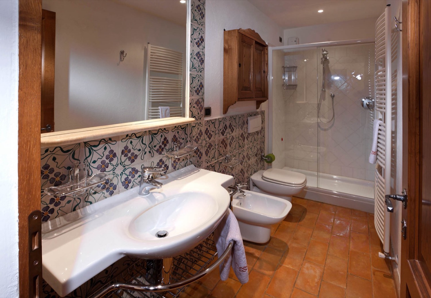 The Greater Villa — GV 2 (bathroom)